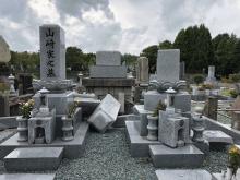 札幌市清田区 里塚霊園の地震後の状況